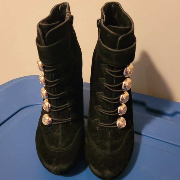 Black Booties - Picture 4 of 5